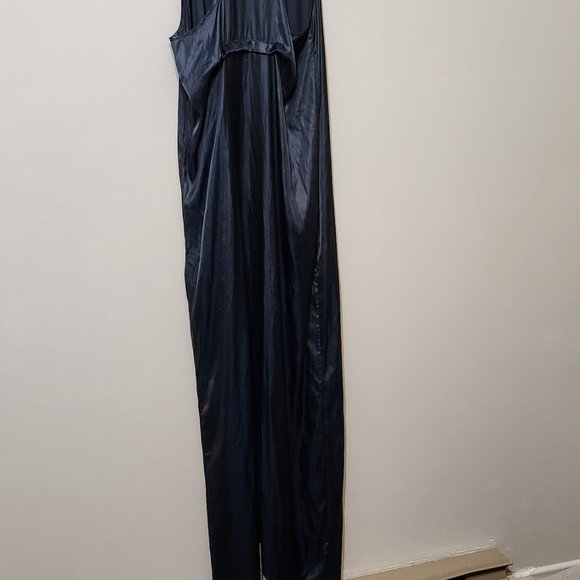 Silk dress - Picture 2 of 3